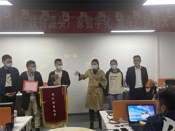 4-拷贝.jpg 4-拷贝.jpg